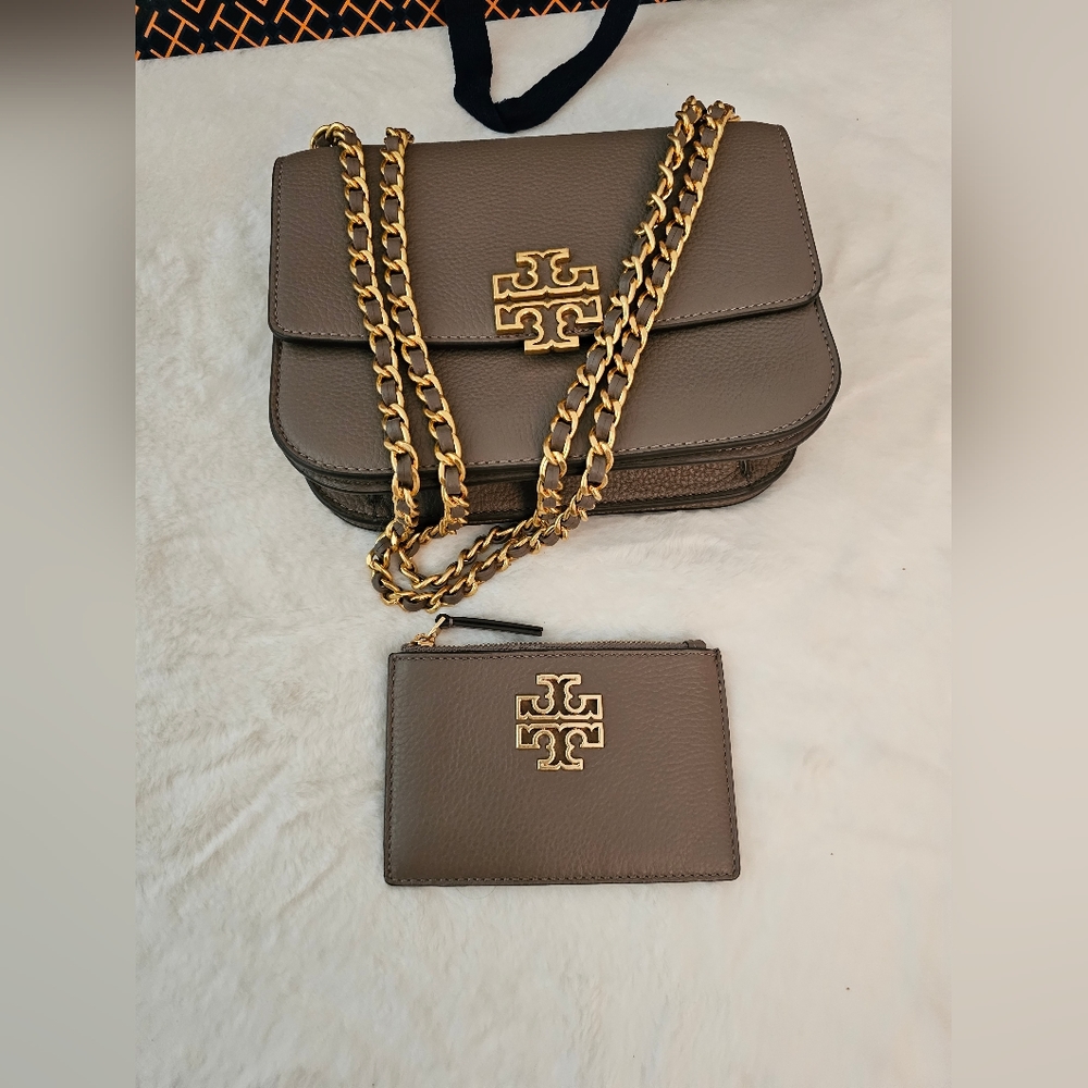 BRAND NEW! TORY BURCH BRITTEN ADJUSTABLE SHOULDER/CROSSBODY BAG & CARD CASE BUND - Picture 11 of 16